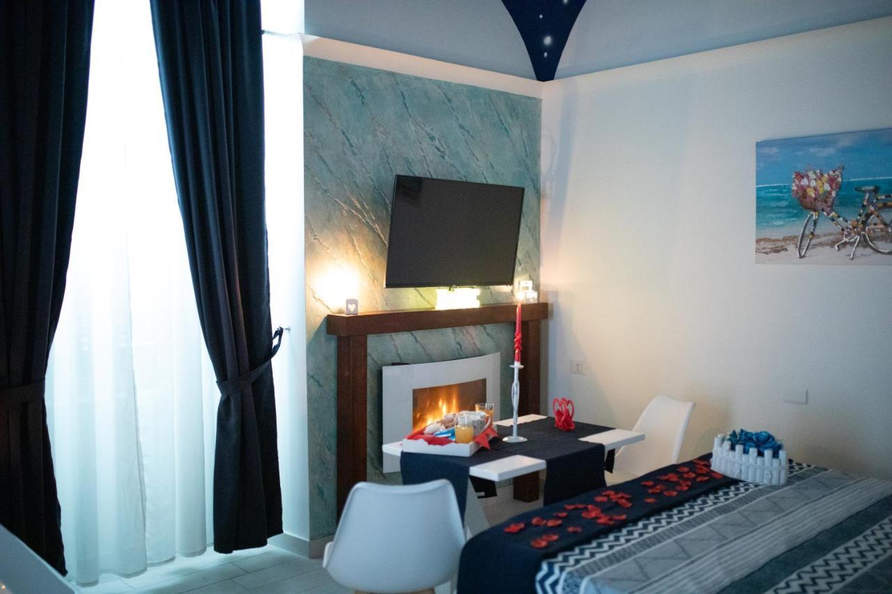 Stabiae Luxury Rooms Кастеламаре ди Стабия Екстериор снимка